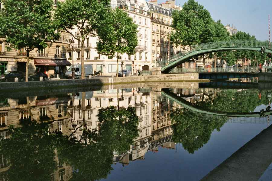 10e-arrondissement-Canal-Saint-Martin Paris